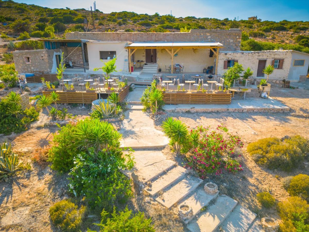 Exoristoi Nature Suites كارافيه المظهر الخارجي الصورة